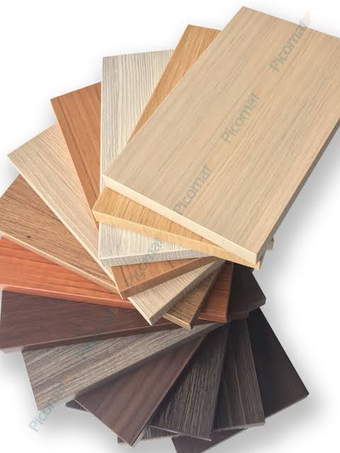 So sánh ván nhựa Picomat với gỗ công nghiệp MDF chống ẩm
